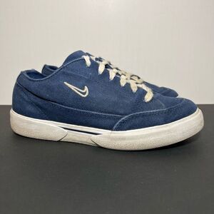 Unisex Vintage 90s NIKE GTS Navy Blue Canvas Sneakers / Size 6 Mens - 7.5 Womens
